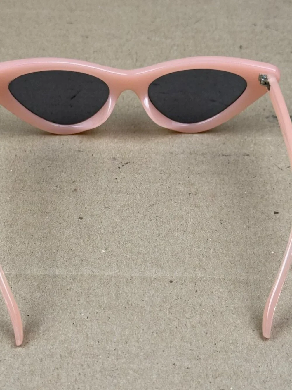 Vintage Style Pink Cat Eye Sunglasses Youth Kids DAMAGE Minor Scratches